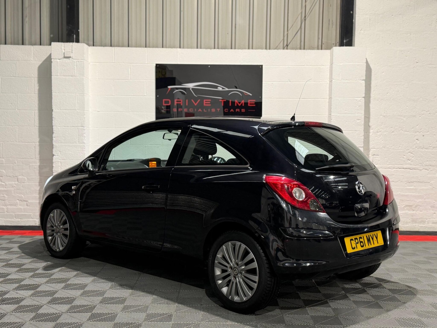 Used Vauxhall Corsa 2012 for sale - 77549668: Photo 4
