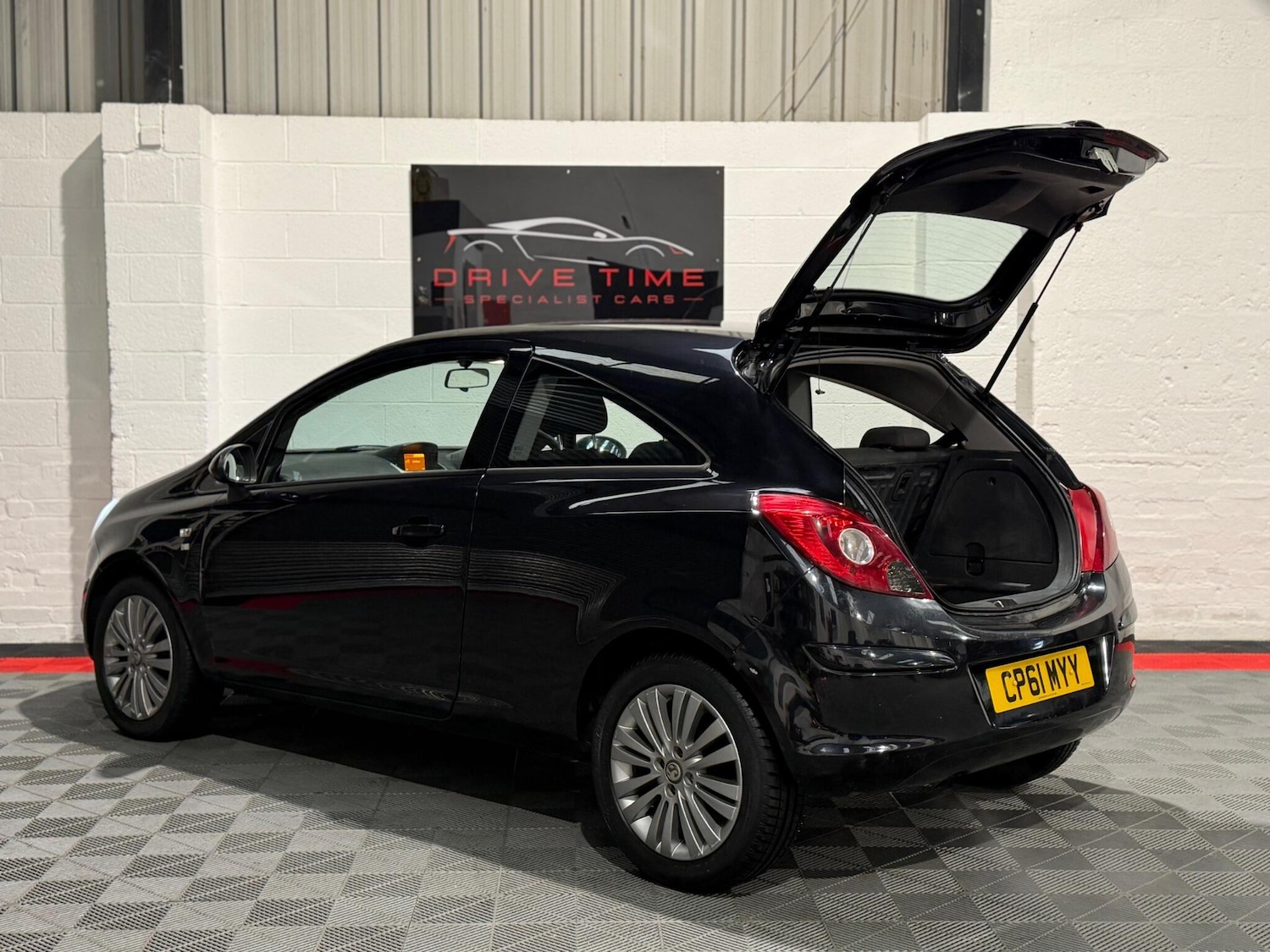 Used Vauxhall Corsa 2012 for sale - 77549668: Photo 8