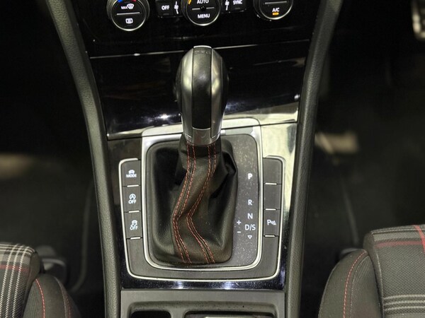 Used Volkswagen Golf for sale - 76214120: Photo 16