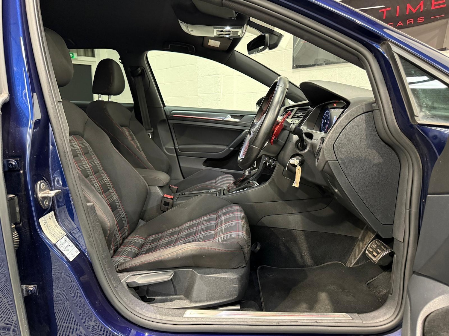 Used Volkswagen Golf for sale - 76214120: Photo 20