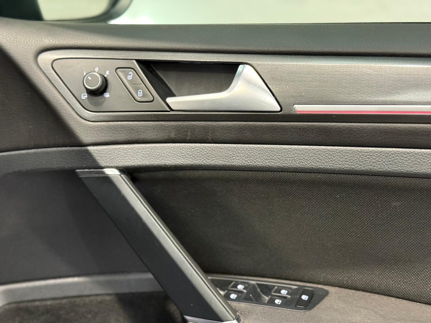 Used Volkswagen Golf for sale - 76214120: Photo 24