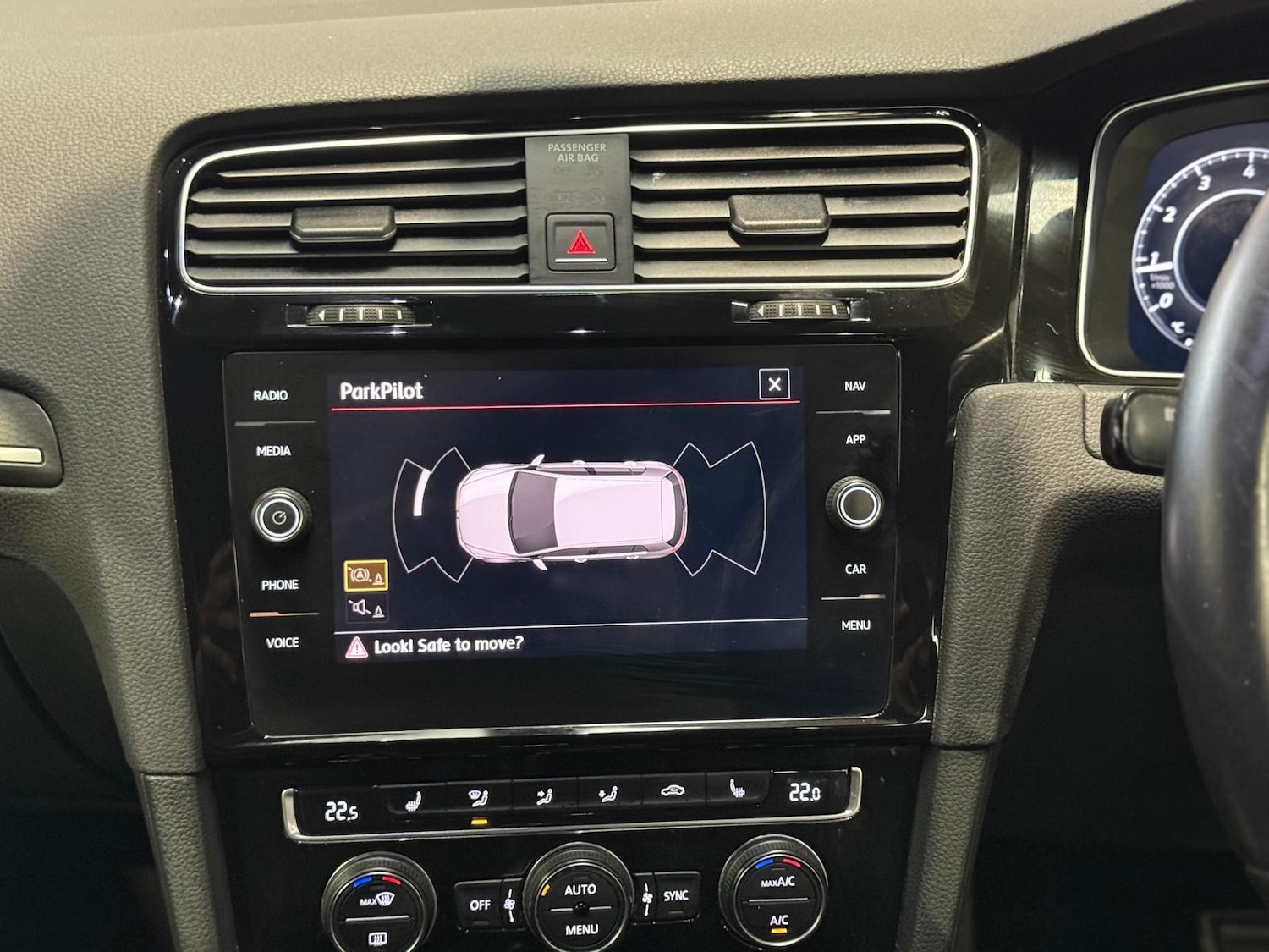 Used Volkswagen Golf for sale - 76214120: Photo 30