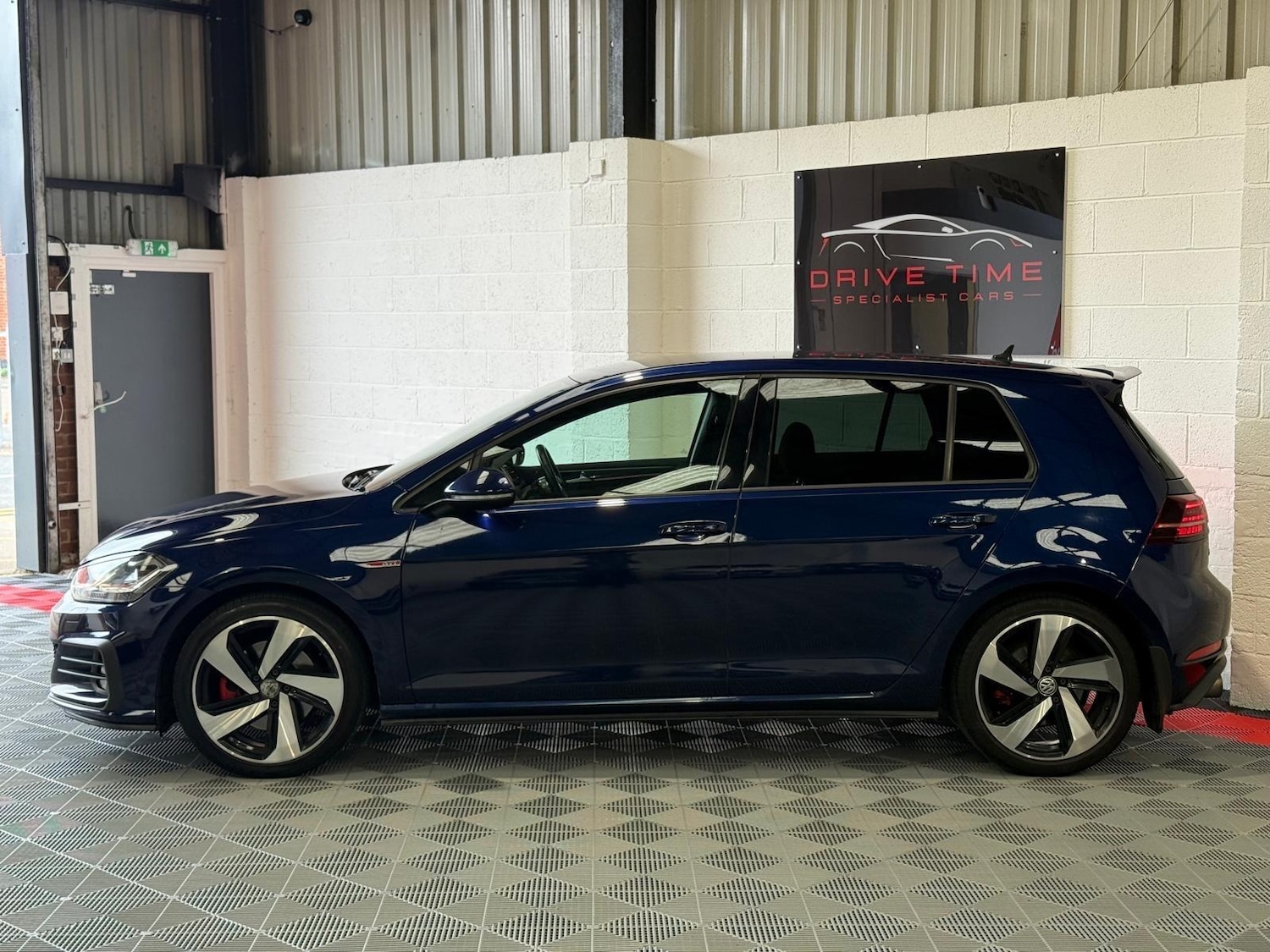 Used Volkswagen Golf for sale - 76214120: Photo 9