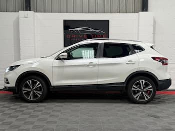 Used Nissan Qashqai 2017 for sale - 79846687: Photo