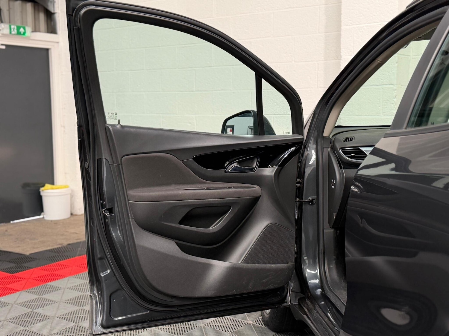 Used Vauxhall Mokka X 2017 for sale - 77882568: Photo 10