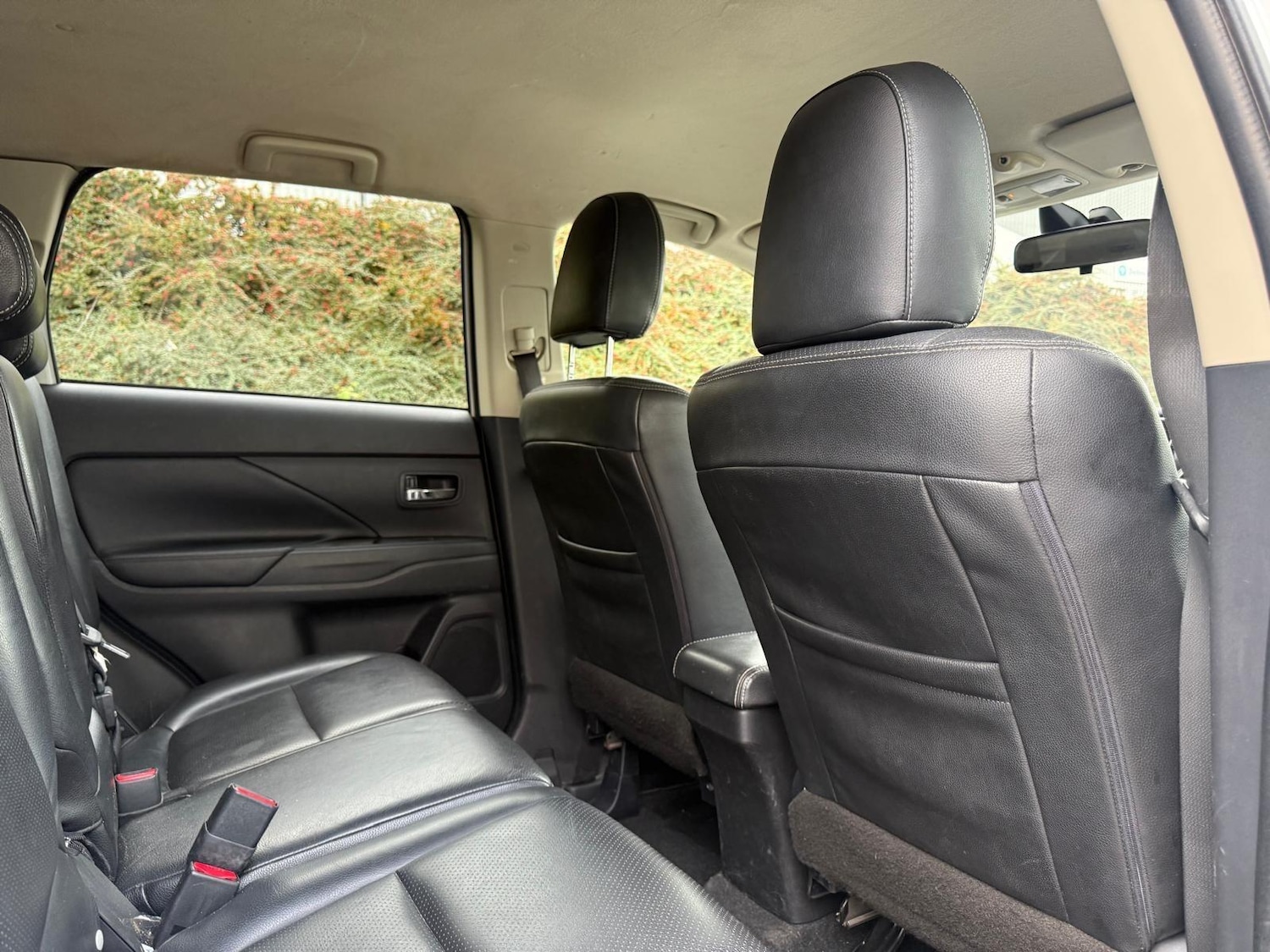 Used Mitsubishi Outlander for sale - 77510746: Photo 16