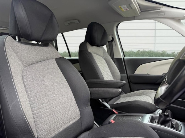 Used Citroen C4 Grand Picasso 2017 for sale - 76306187: Photo 15