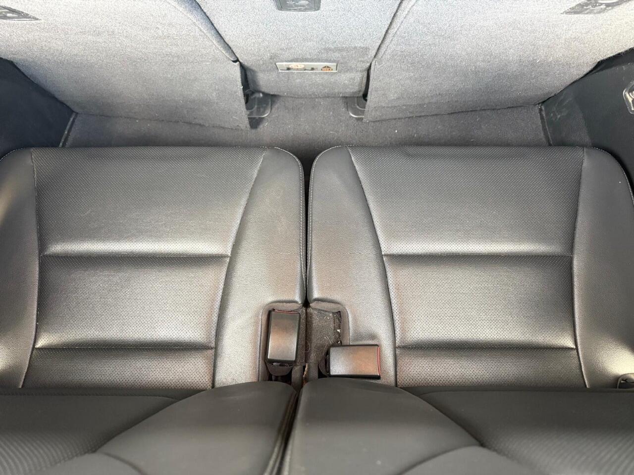 Used Hyundai Santa Fe 2014 for sale - 76728463: Photo 21