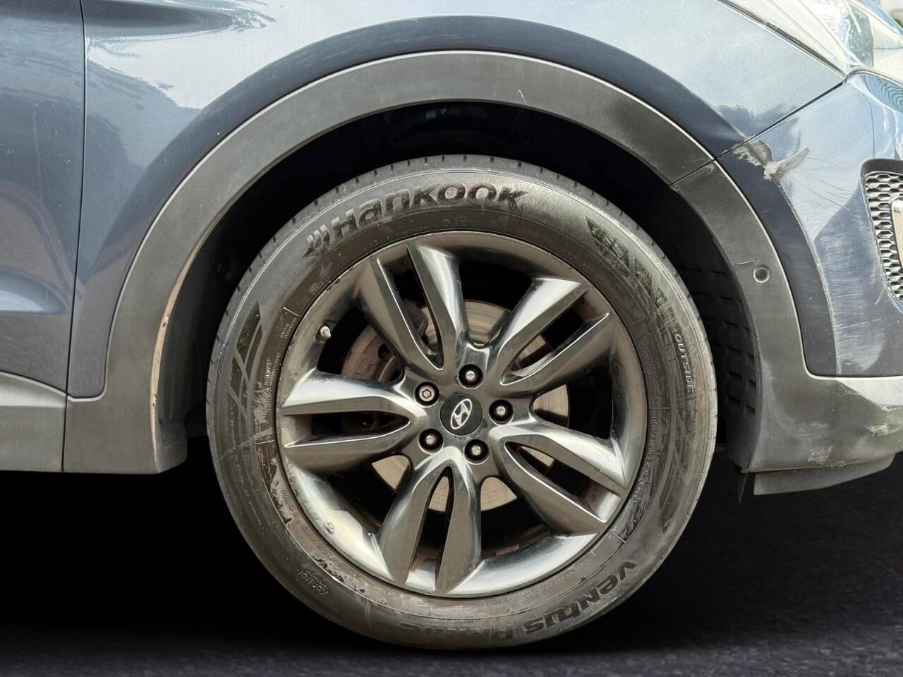 Used Hyundai Santa Fe 2014 for sale - 76728463: Photo 28