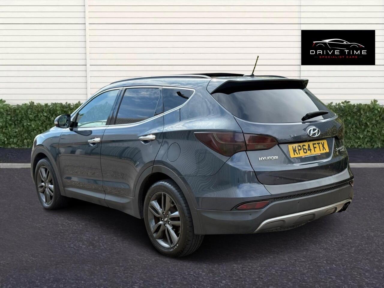 Used Hyundai Santa Fe 2014 for sale - 76728463: Photo 4