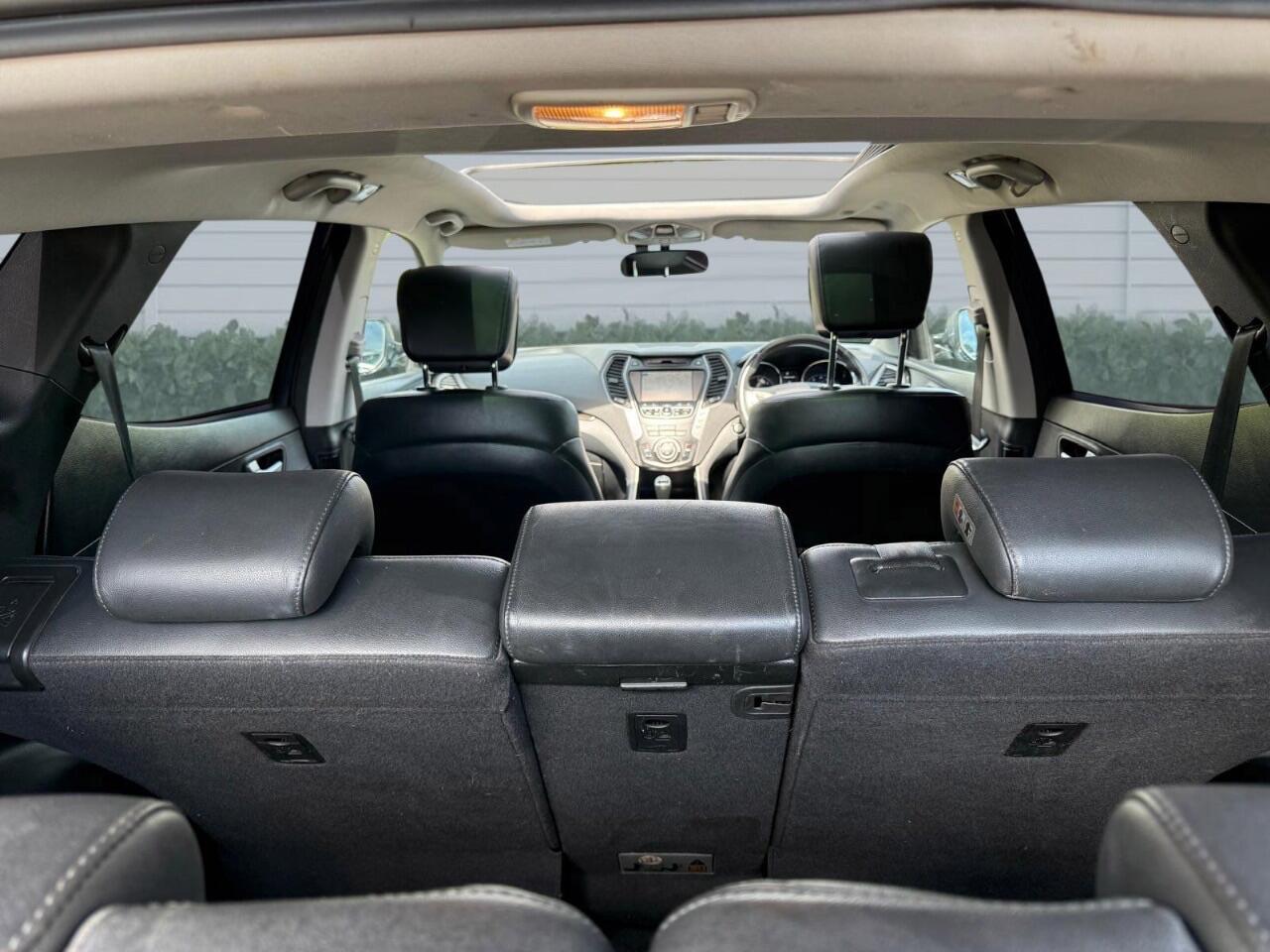 Used Hyundai Santa Fe 2014 for sale - 76728463: Photo 45