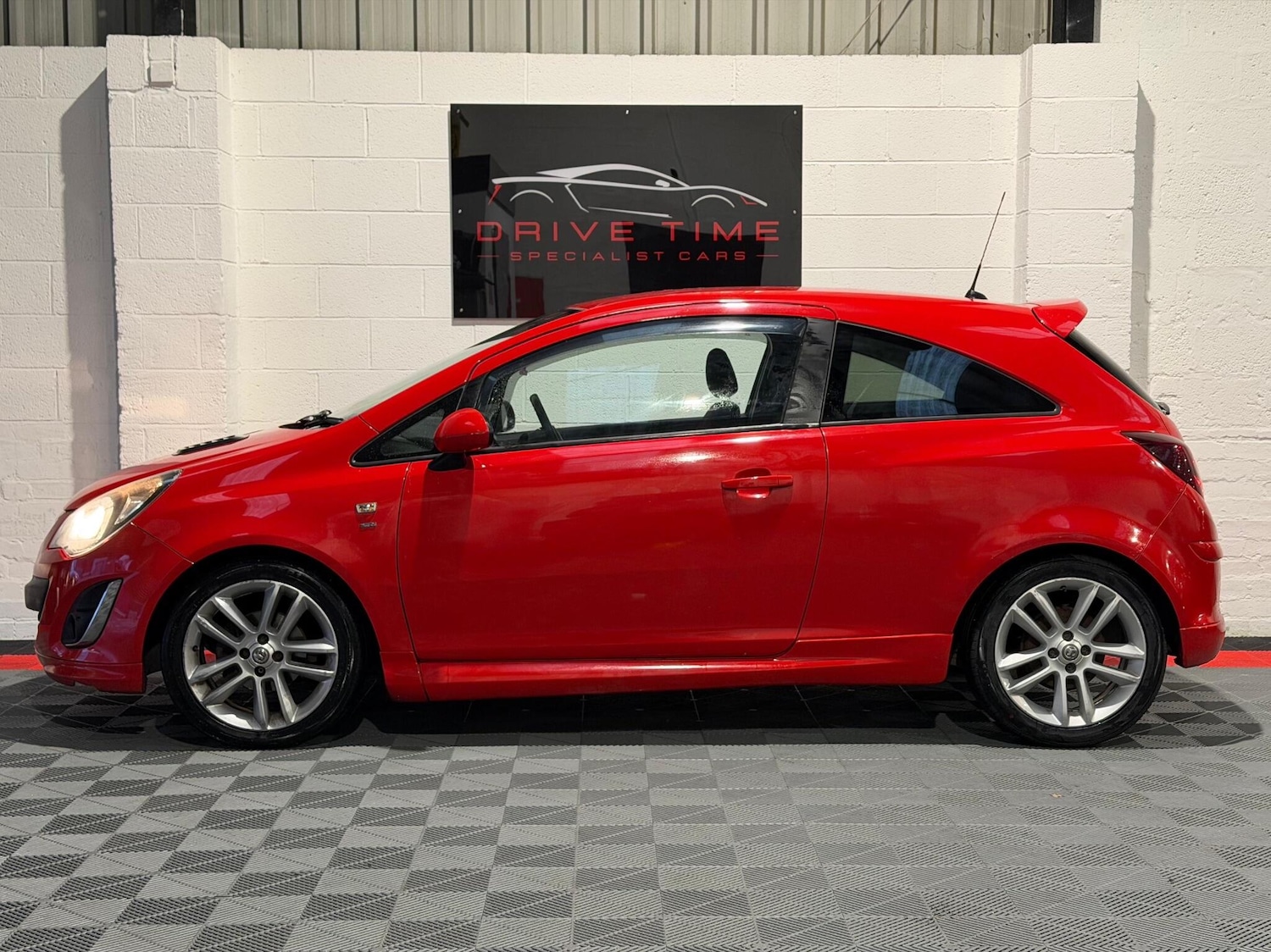 Used Vauxhall Corsa 2014 for sale - 77425641: Photo 8