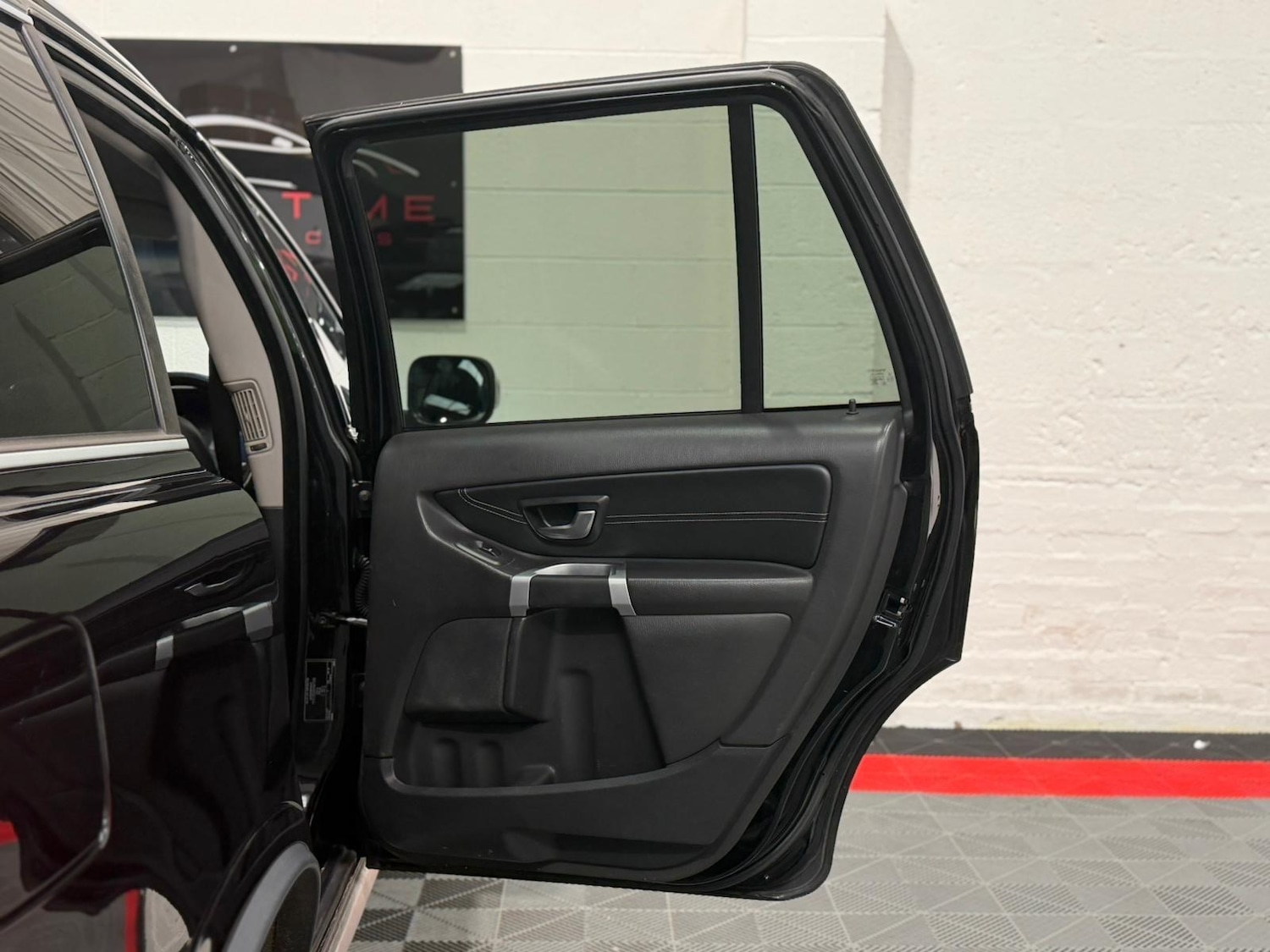 Used Volvo XC90 2013 for sale - 78086951: Photo 21