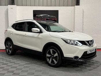 Used Nissan Qashqai 2016 for sale - 77882442: Photo