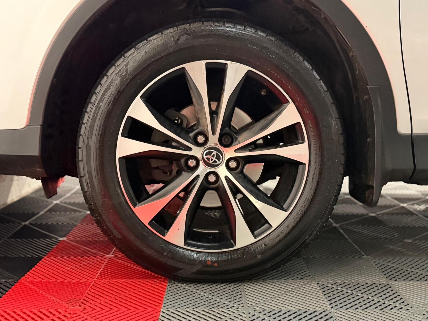 Used Toyota RAV4 for sale - 77469361: Photo 27