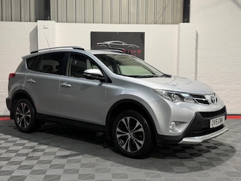 Used Toyota RAV4 2015 for sale - 77469361: Photo
