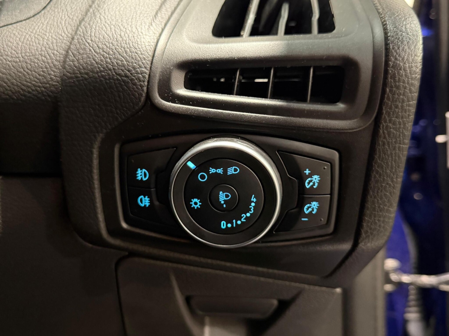 Used Ford Focus for sale - 77799105: Photo 12