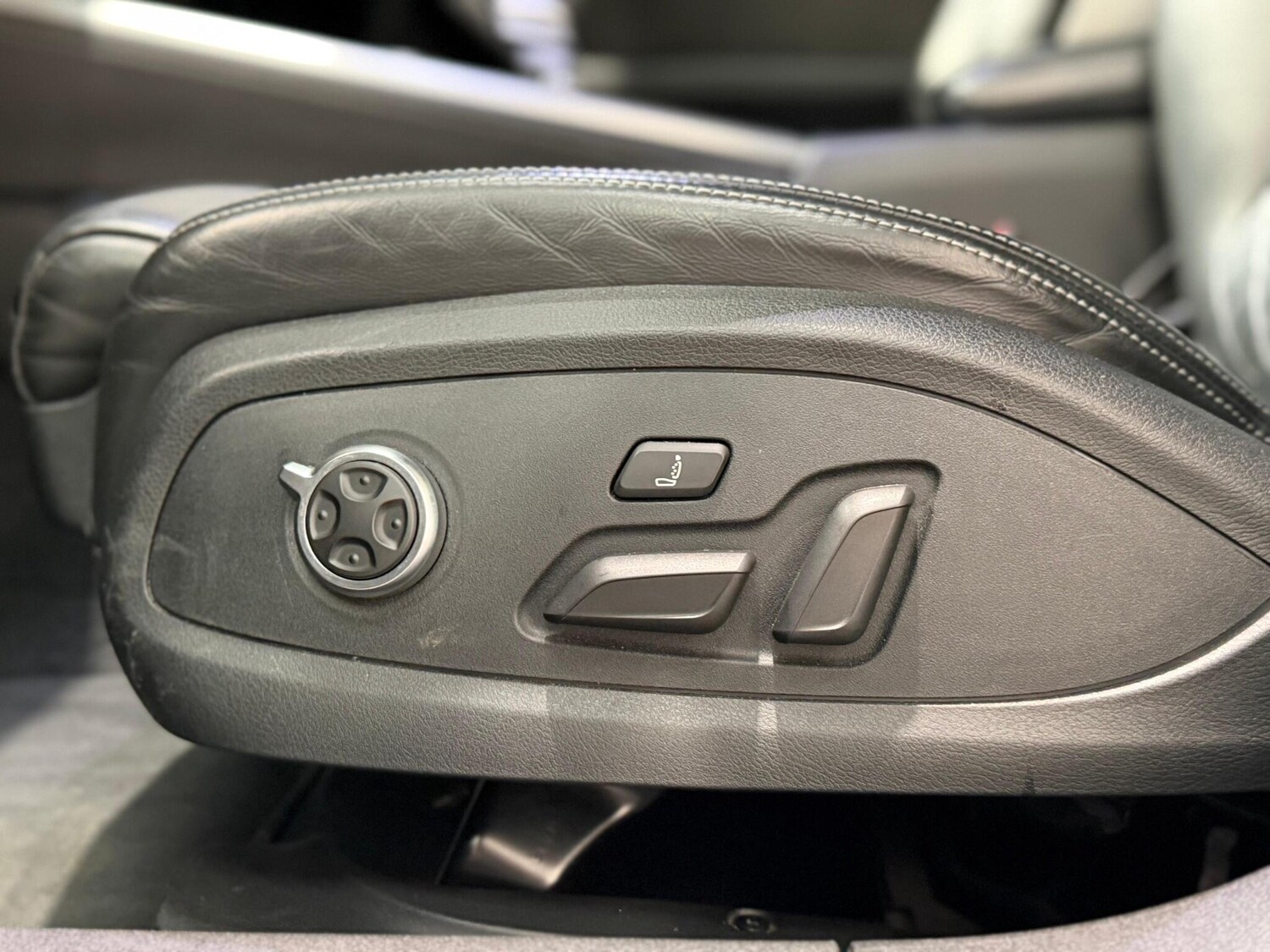 Used Audi S4 Avant for sale - 77925711: Photo 24