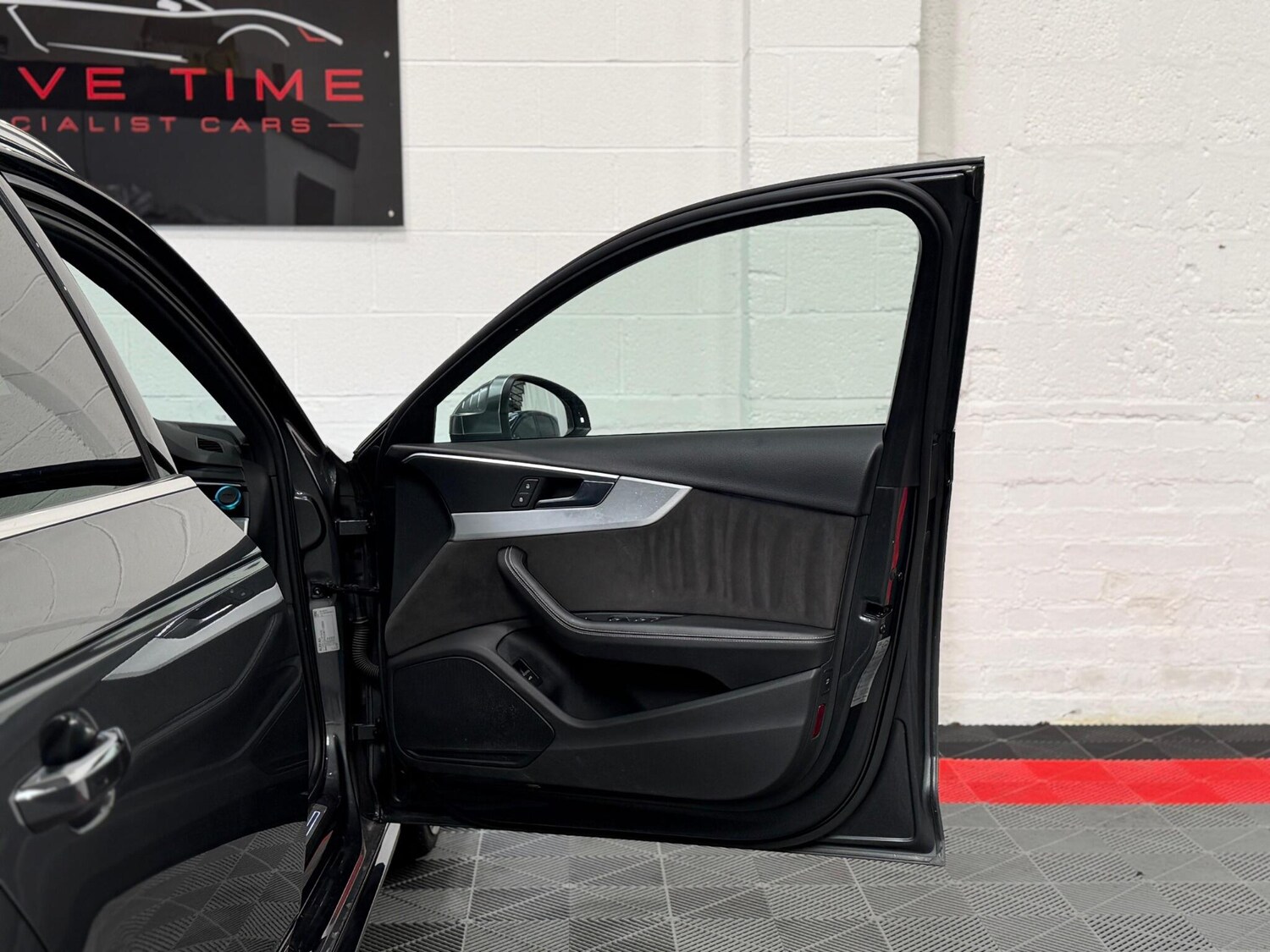 Used Audi S4 Avant for sale - 77925711: Photo 26