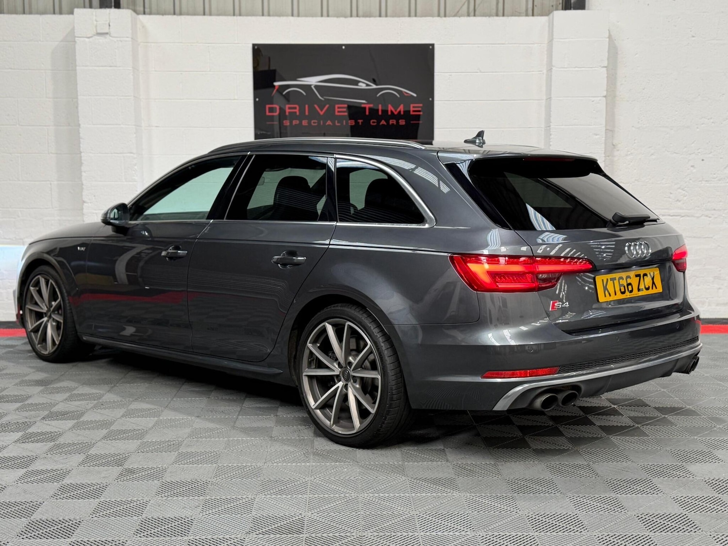 Used Audi S4 Avant for sale - 77925711: Photo 4