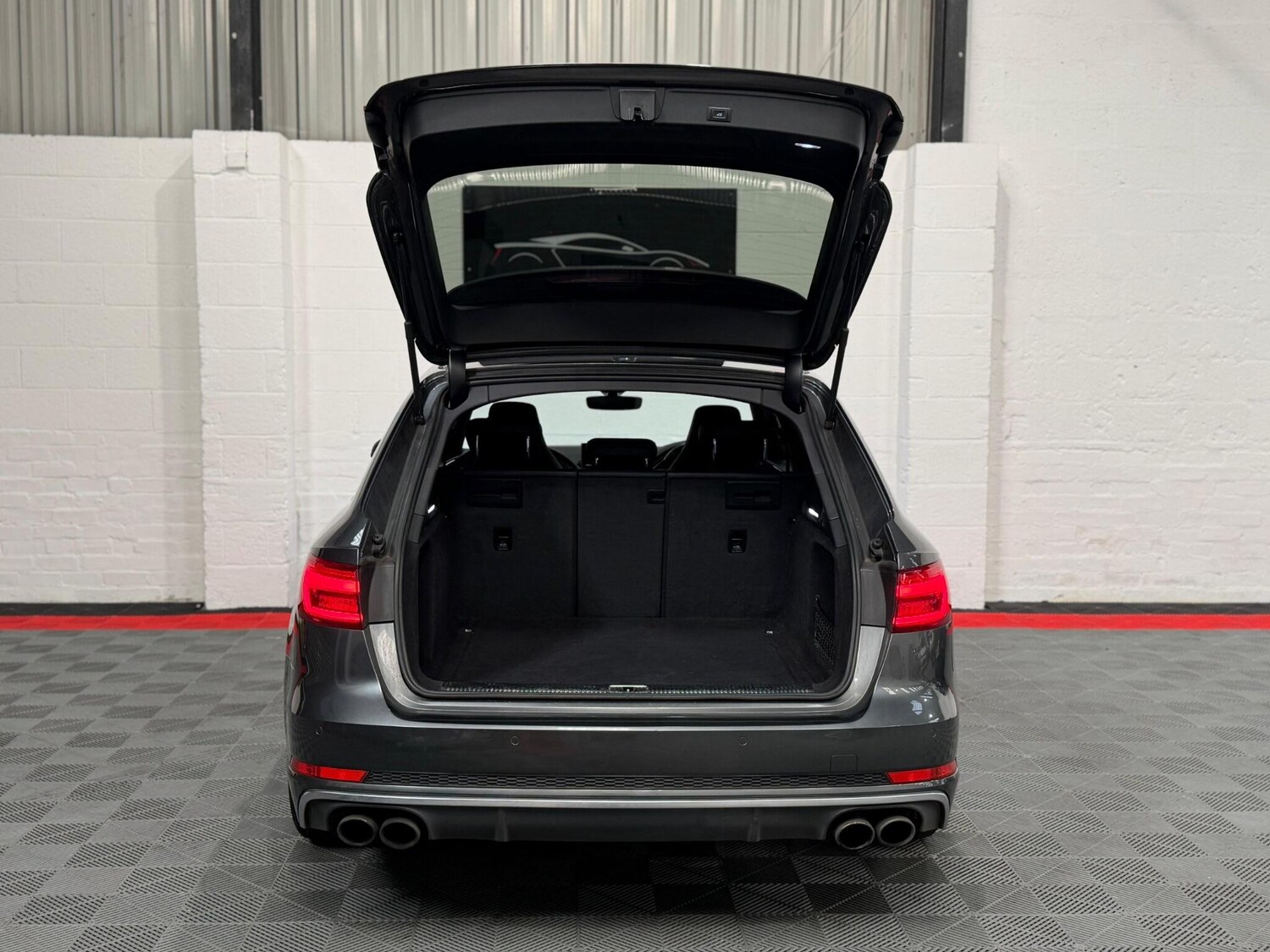 Used Audi S4 Avant for sale - 77925711: Photo 42