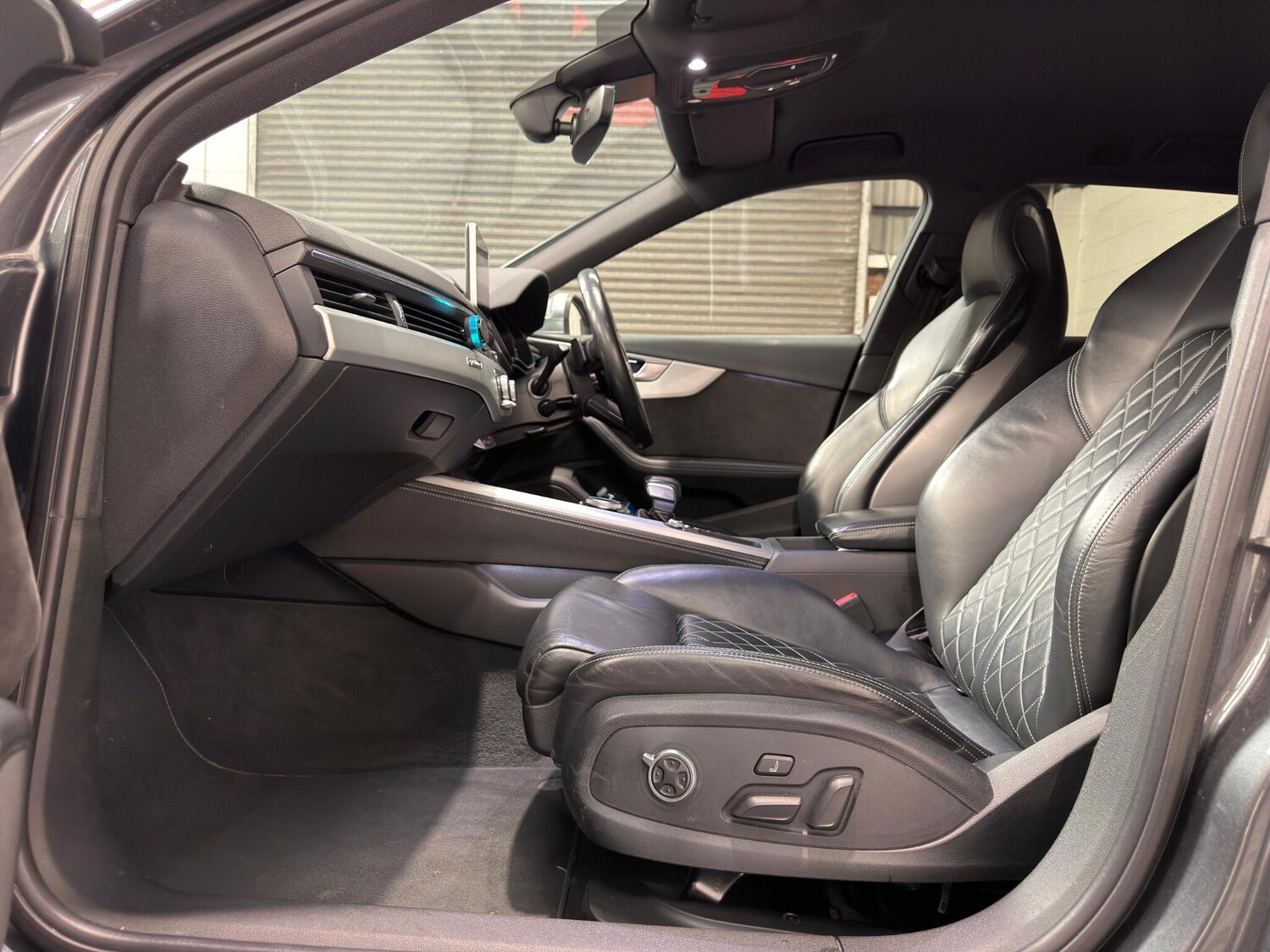 Used Audi S4 Avant for sale - 77925711: Photo 44