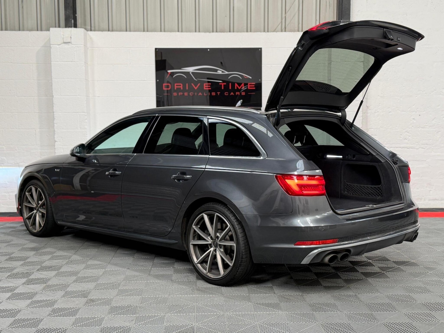 Used Audi S4 Avant for sale - 77925711: Photo 9