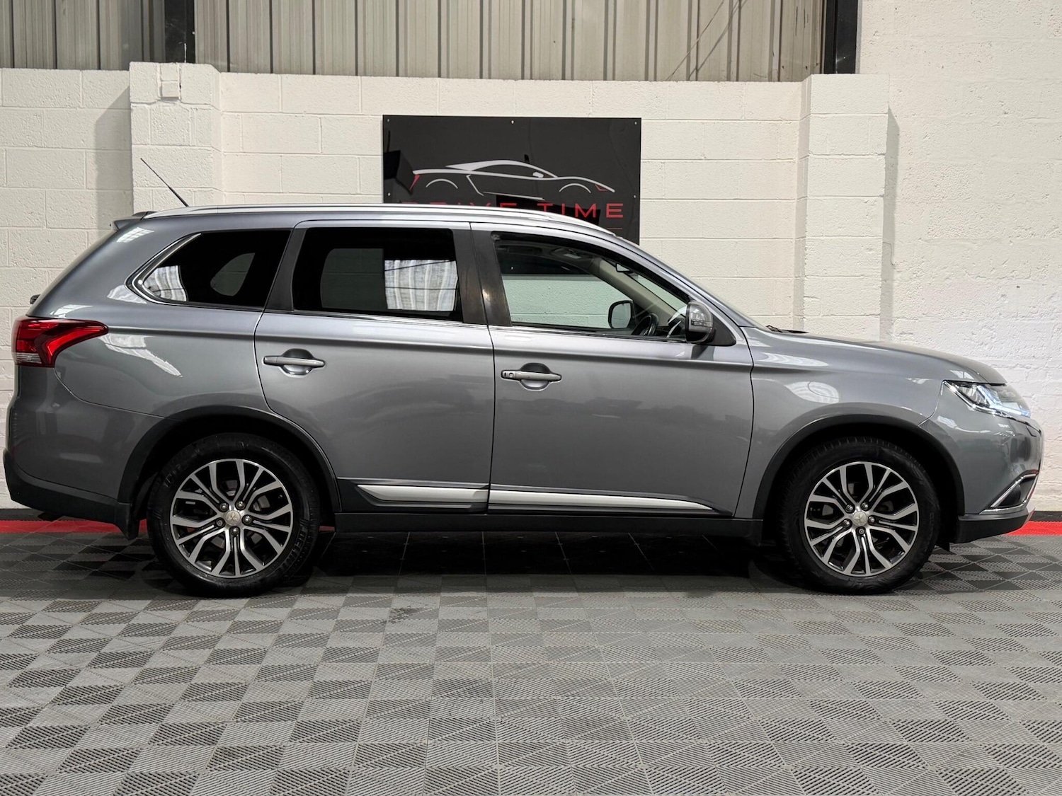 Used Mitsubishi Outlander 2016 for sale - 78072268: Photo 16