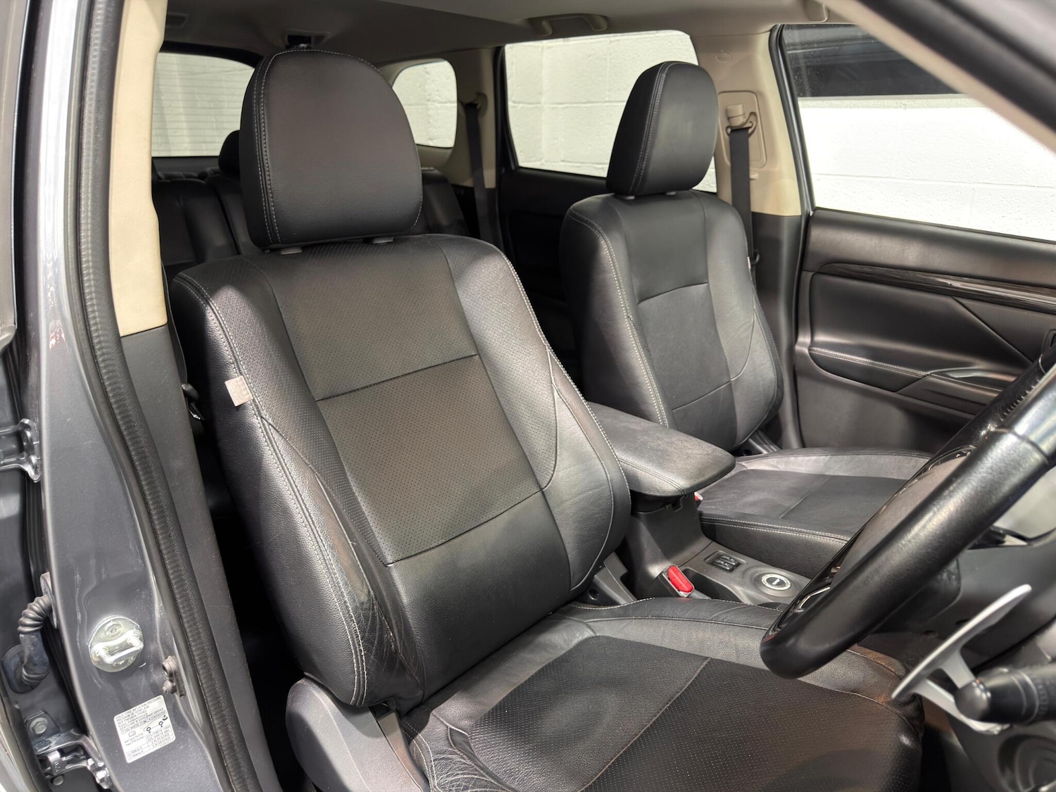 Used Mitsubishi Outlander 2016 for sale - 78072268: Photo 27