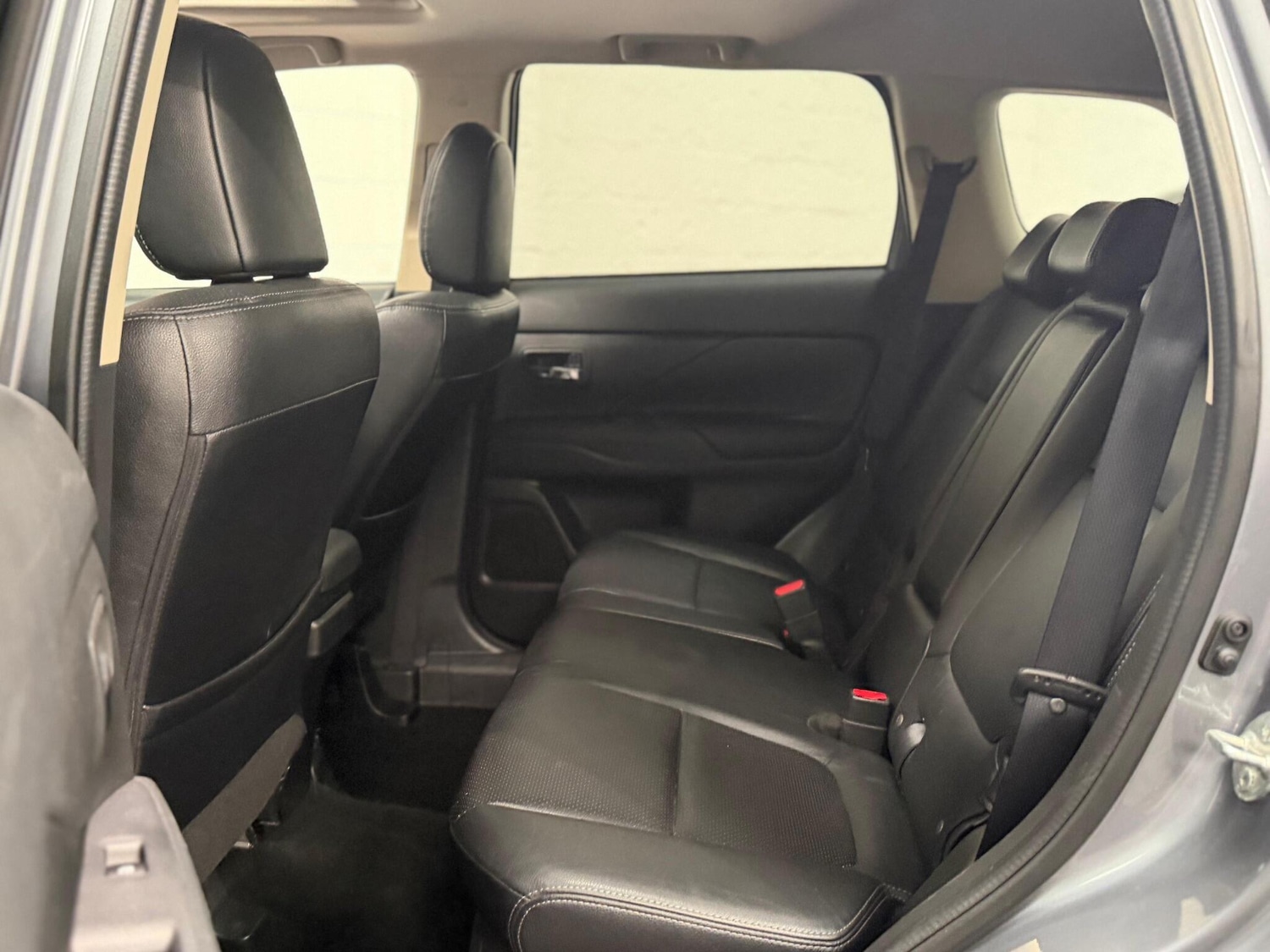 Used Mitsubishi Outlander 2016 for sale - 78072268: Photo 35