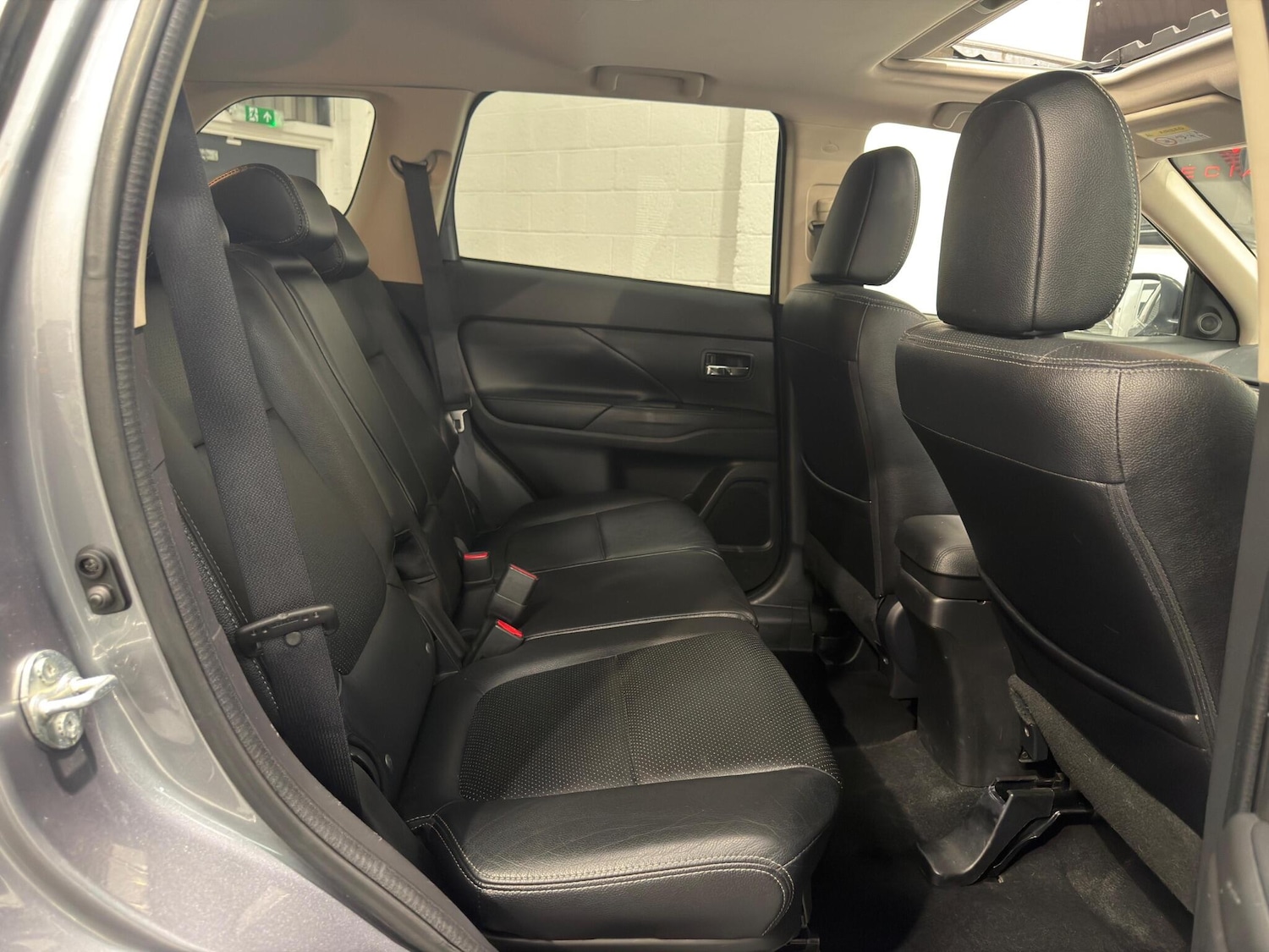 Used Mitsubishi Outlander 2016 for sale - 78072268: Photo 36