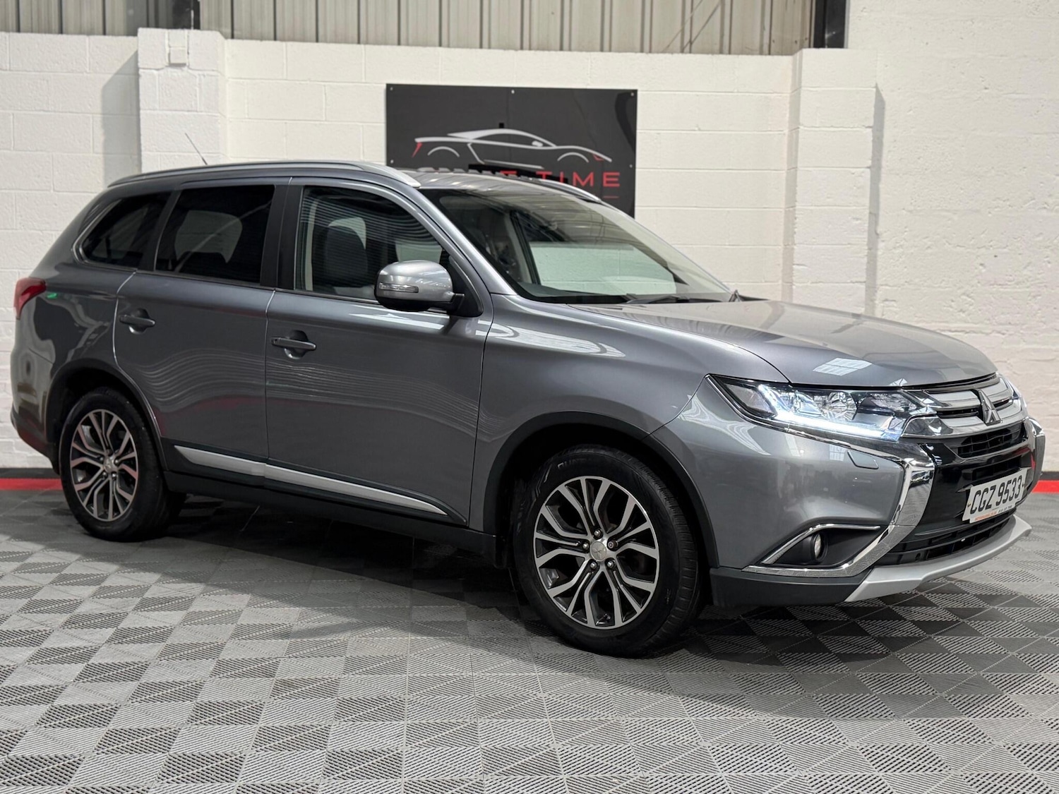 Used Mitsubishi Outlander 2016 for sale - 78072268: Photo 5