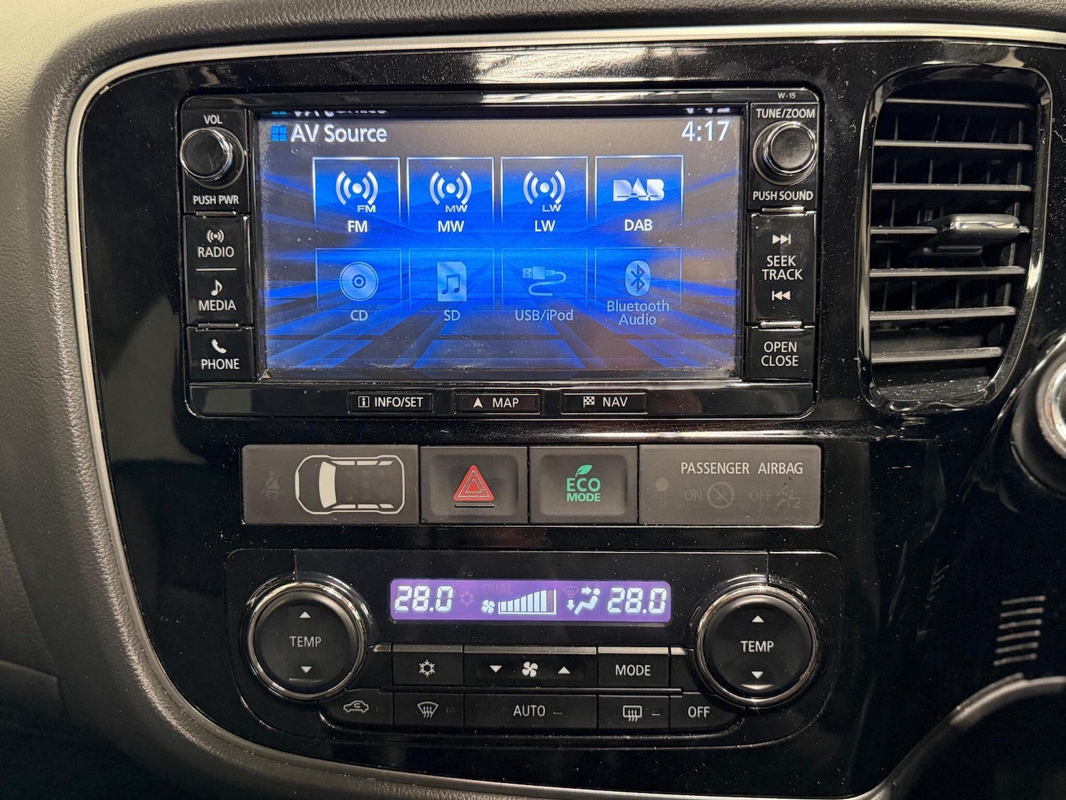 Used Mitsubishi Outlander 2016 for sale - 78072268: Photo 50