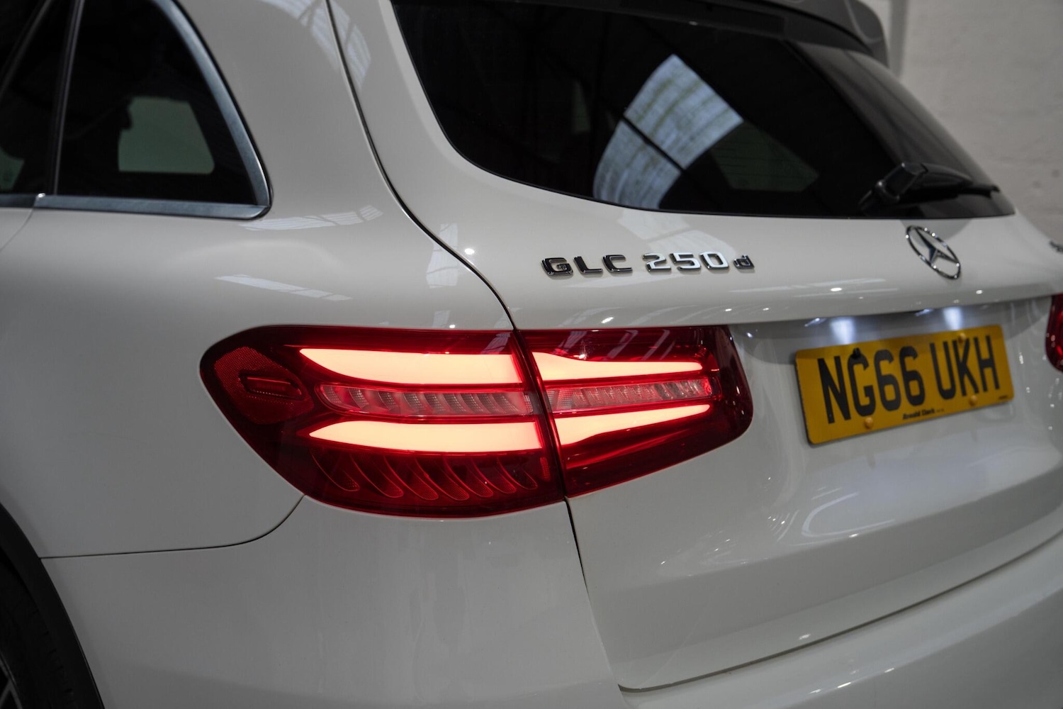 Used Mercedes-Benz GLC 2016 for sale - 77175282: Photo 30