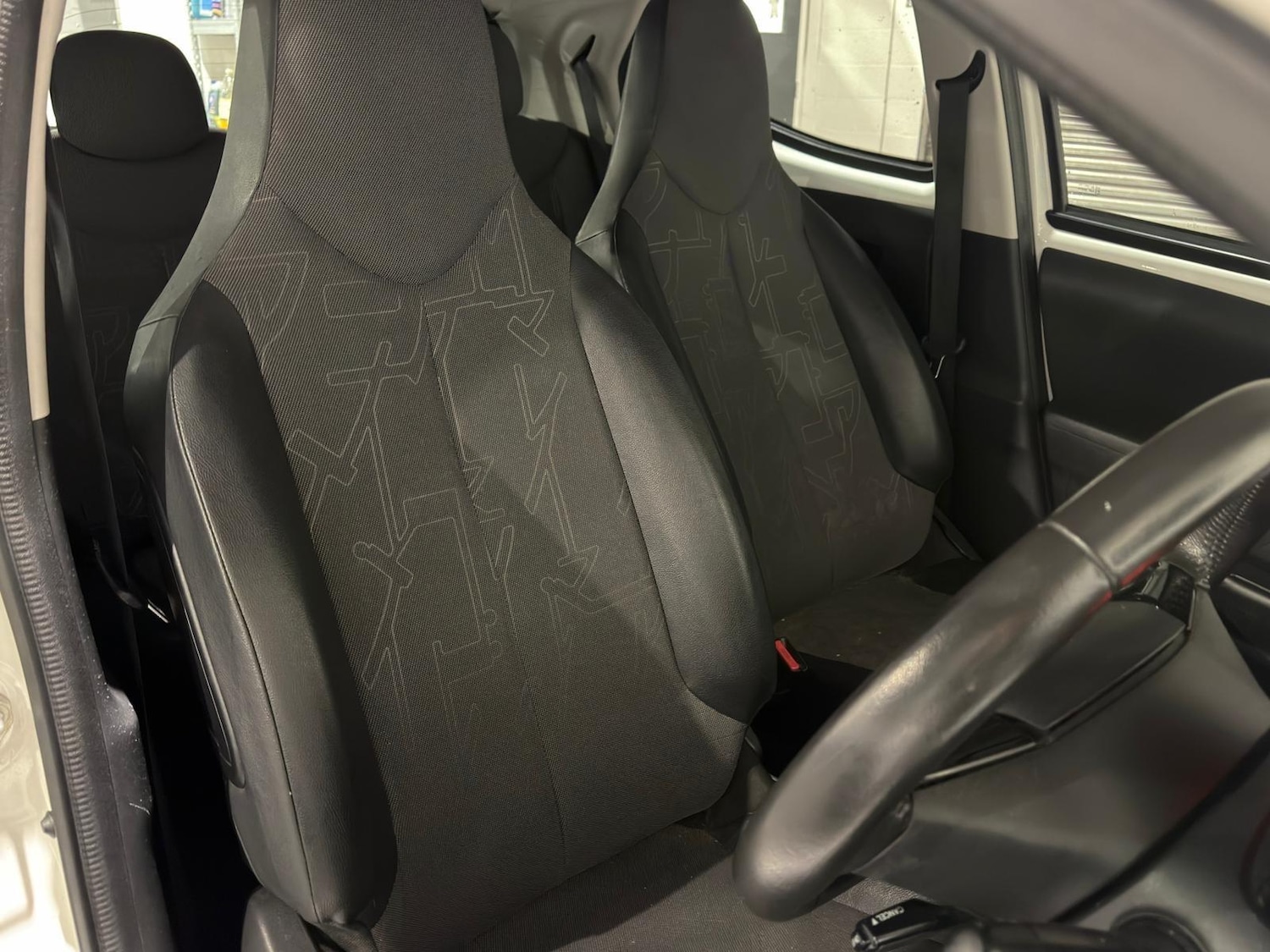 Used Toyota AYGO 2015 for sale - 77155889: Photo 4