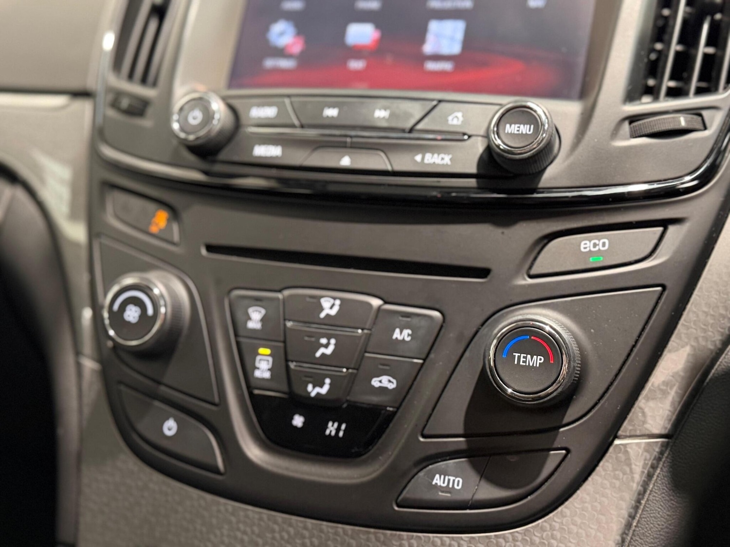 Used Vauxhall Insignia for sale - 77305995: Photo 19