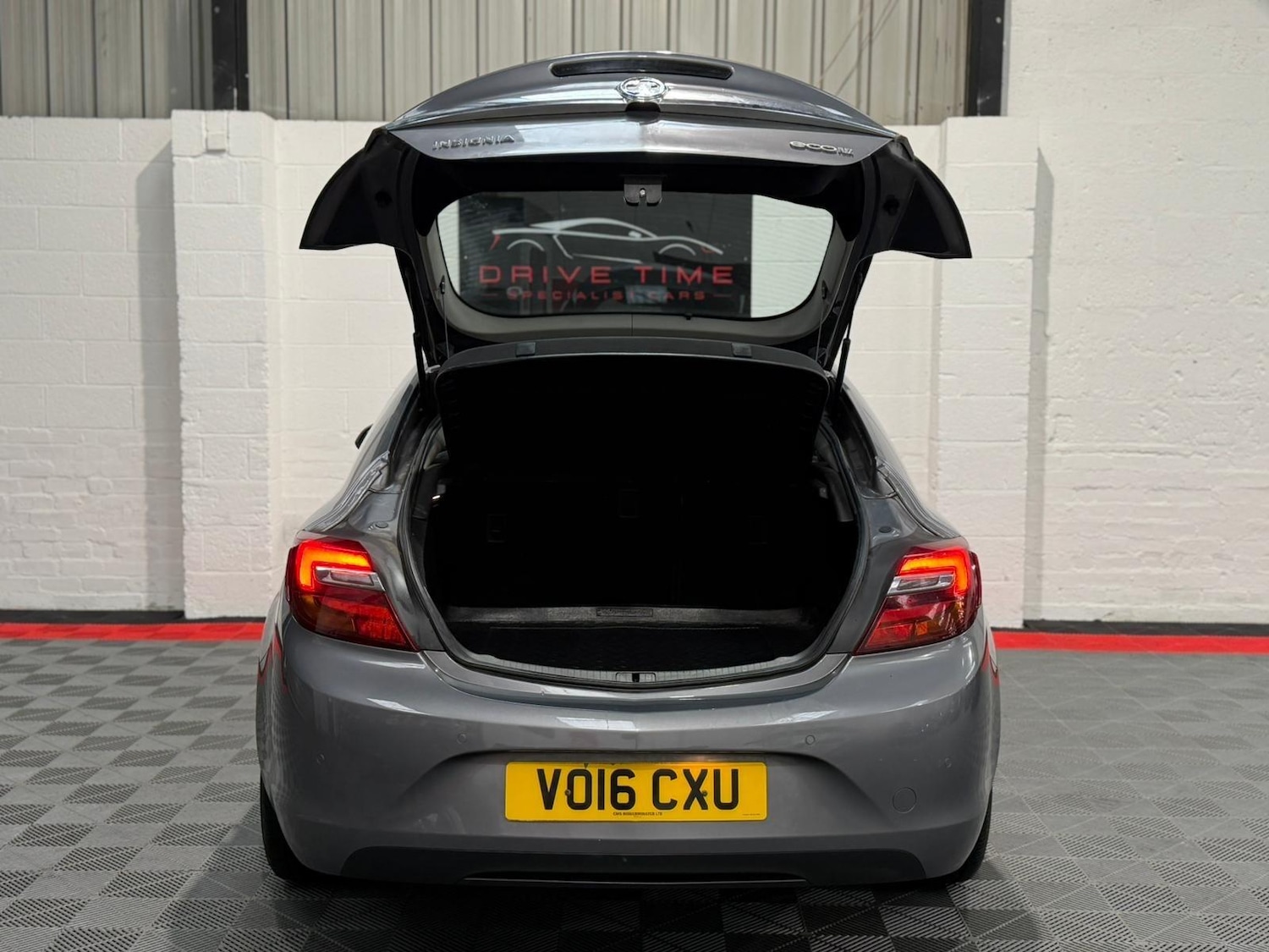 Used Vauxhall Insignia for sale - 77305995: Photo 24