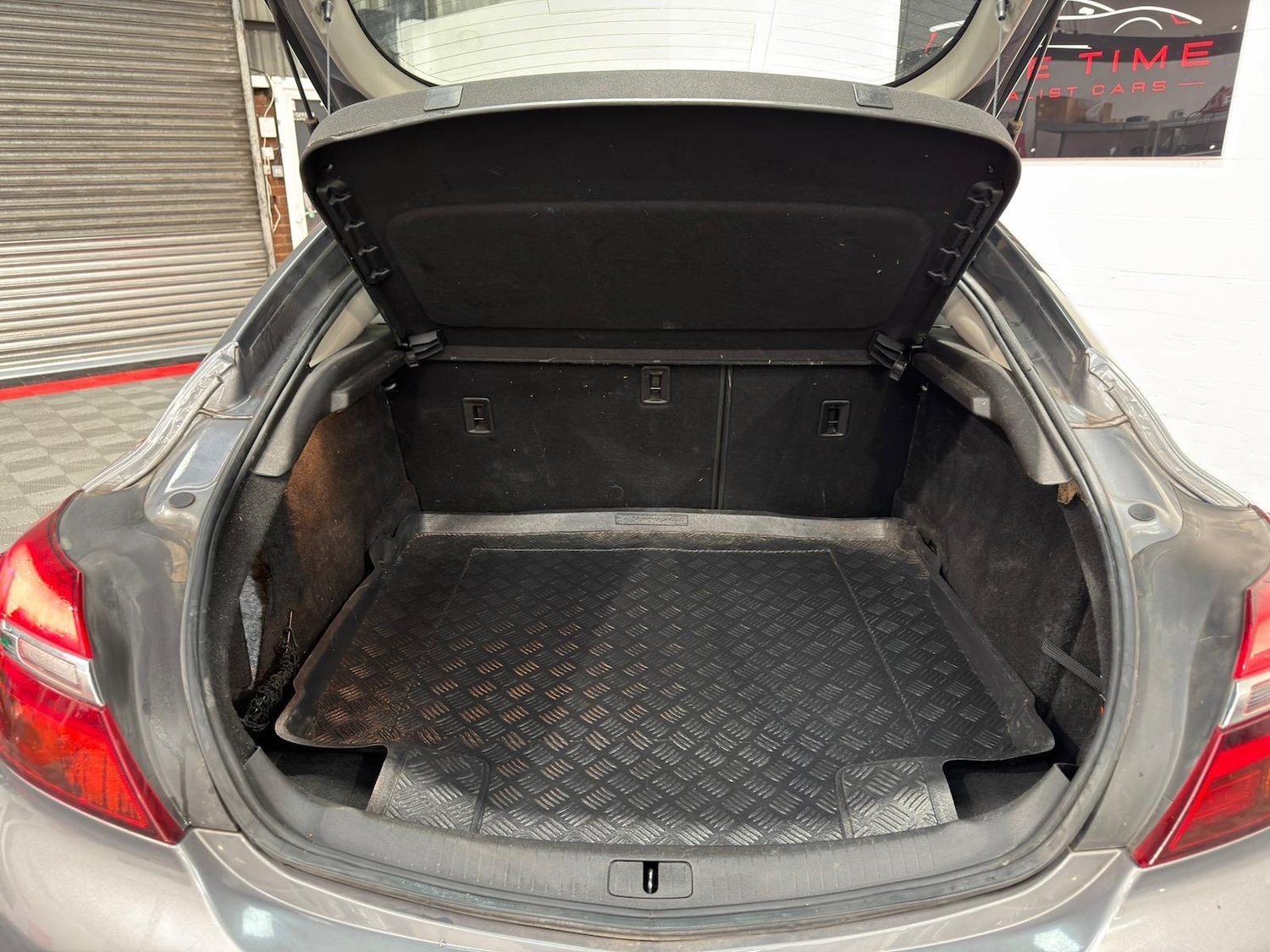 Used Vauxhall Insignia for sale - 77305995: Photo 25