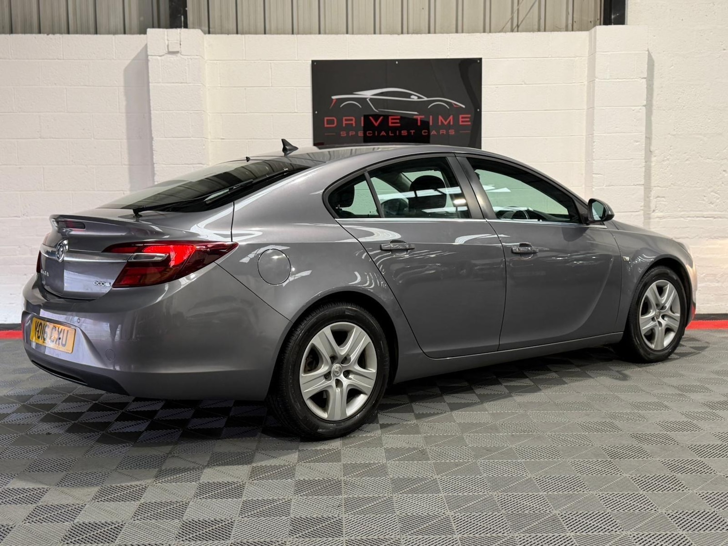 Used Vauxhall Insignia for sale - 77305995: Photo 8
