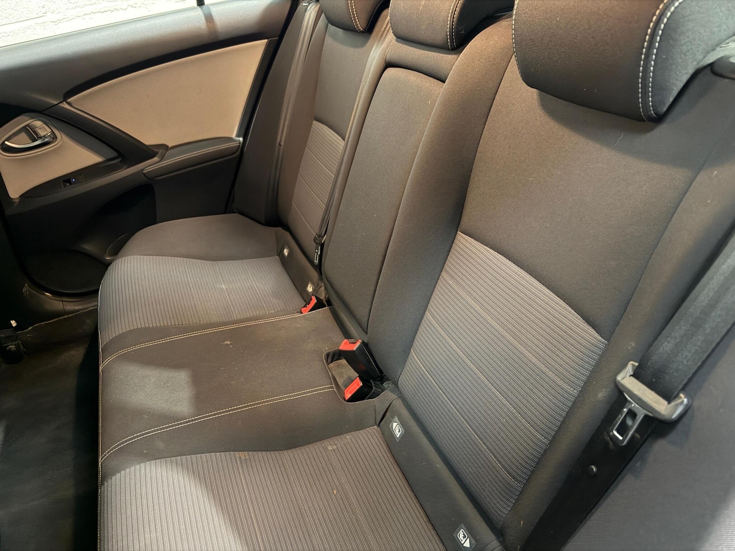 Used Toyota Avensis 2016 for sale - 77131747: Photo 18