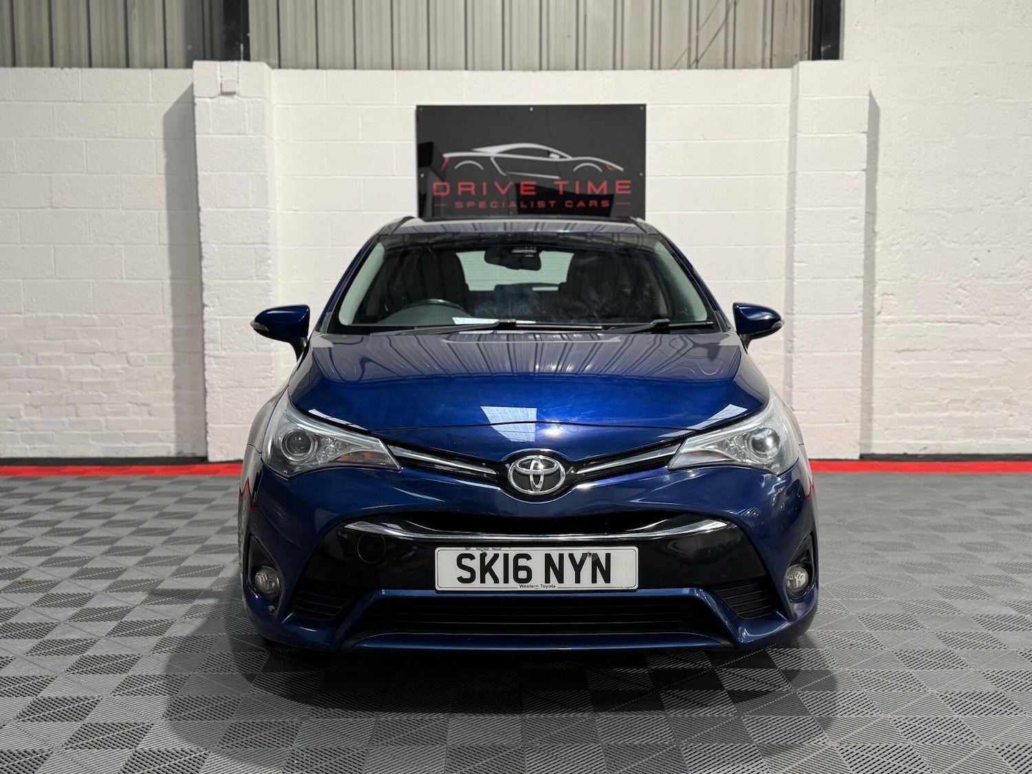 Used Toyota Avensis 2016 for sale - 77131747: Photo 2