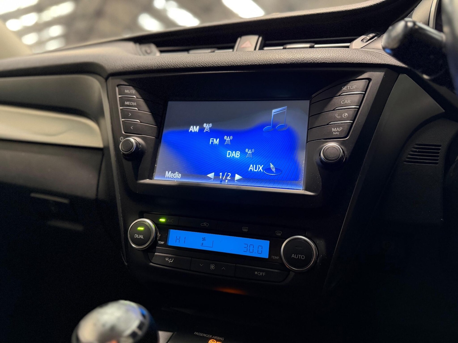 Used Toyota Avensis 2016 for sale - 77131747: Photo 28