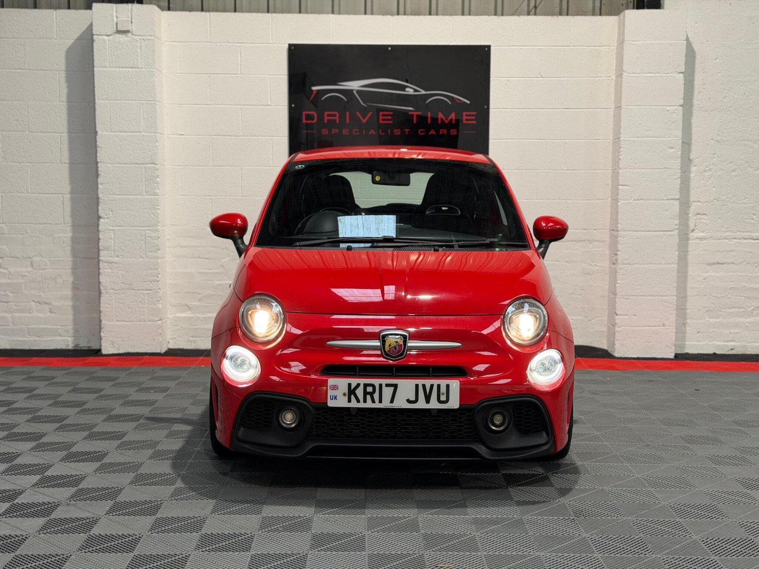 Used Abarth 595 2017 for sale - 76865230: Photo 2