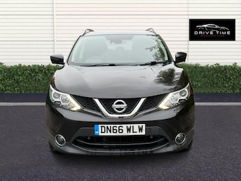 Used Nissan Qashqai 2016 for sale - 76283427: Photo 2