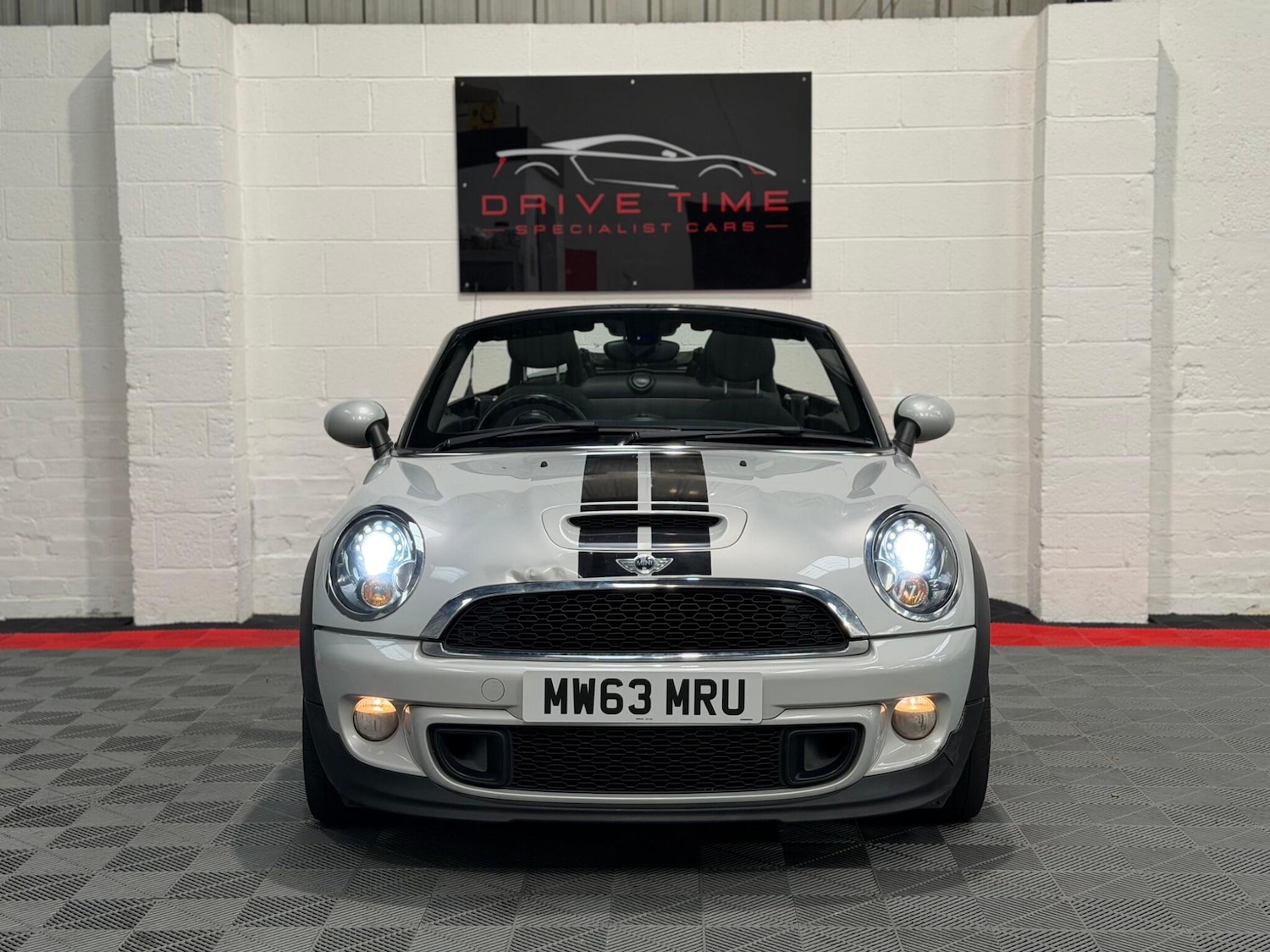 Used MINI Roadster 2013 for sale - 77993661: Photo 2