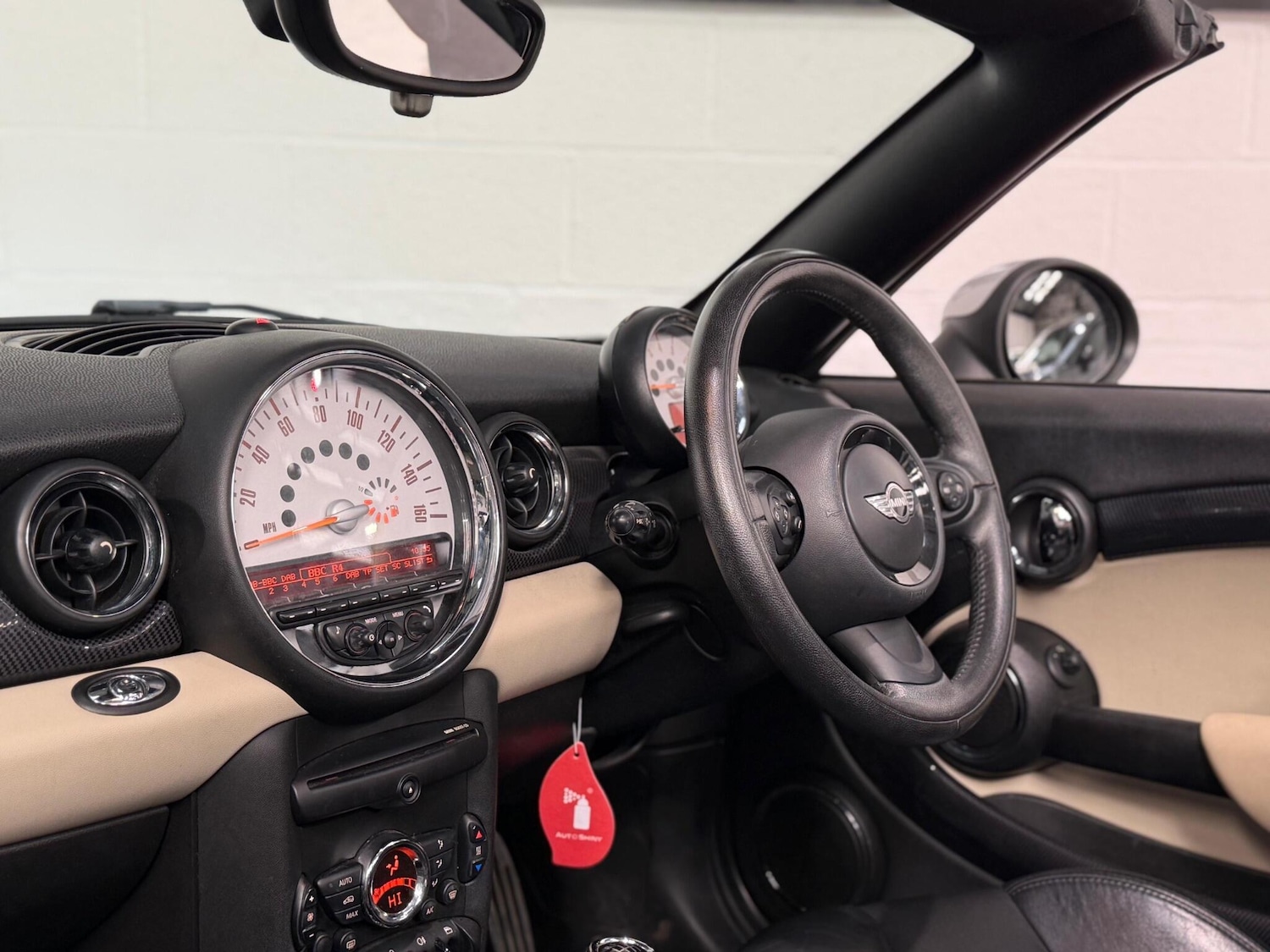 Used MINI Roadster 2013 for sale - 77993661: Photo 22