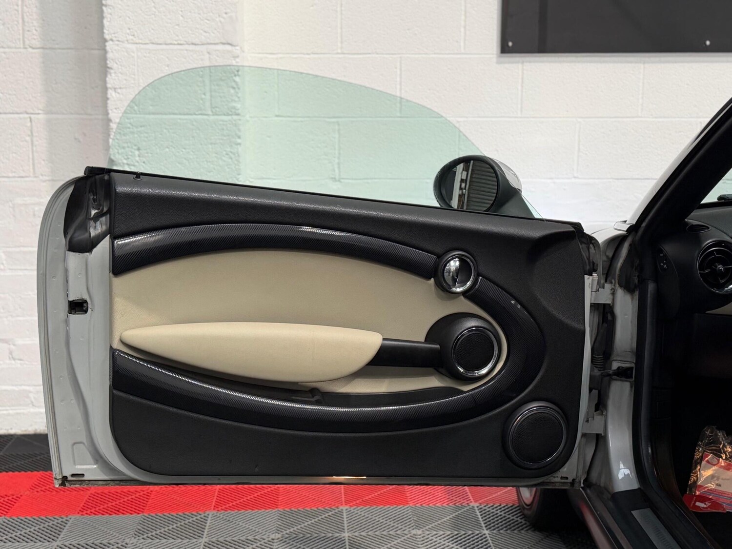 Used MINI Roadster 2013 for sale - 77993661: Photo 29