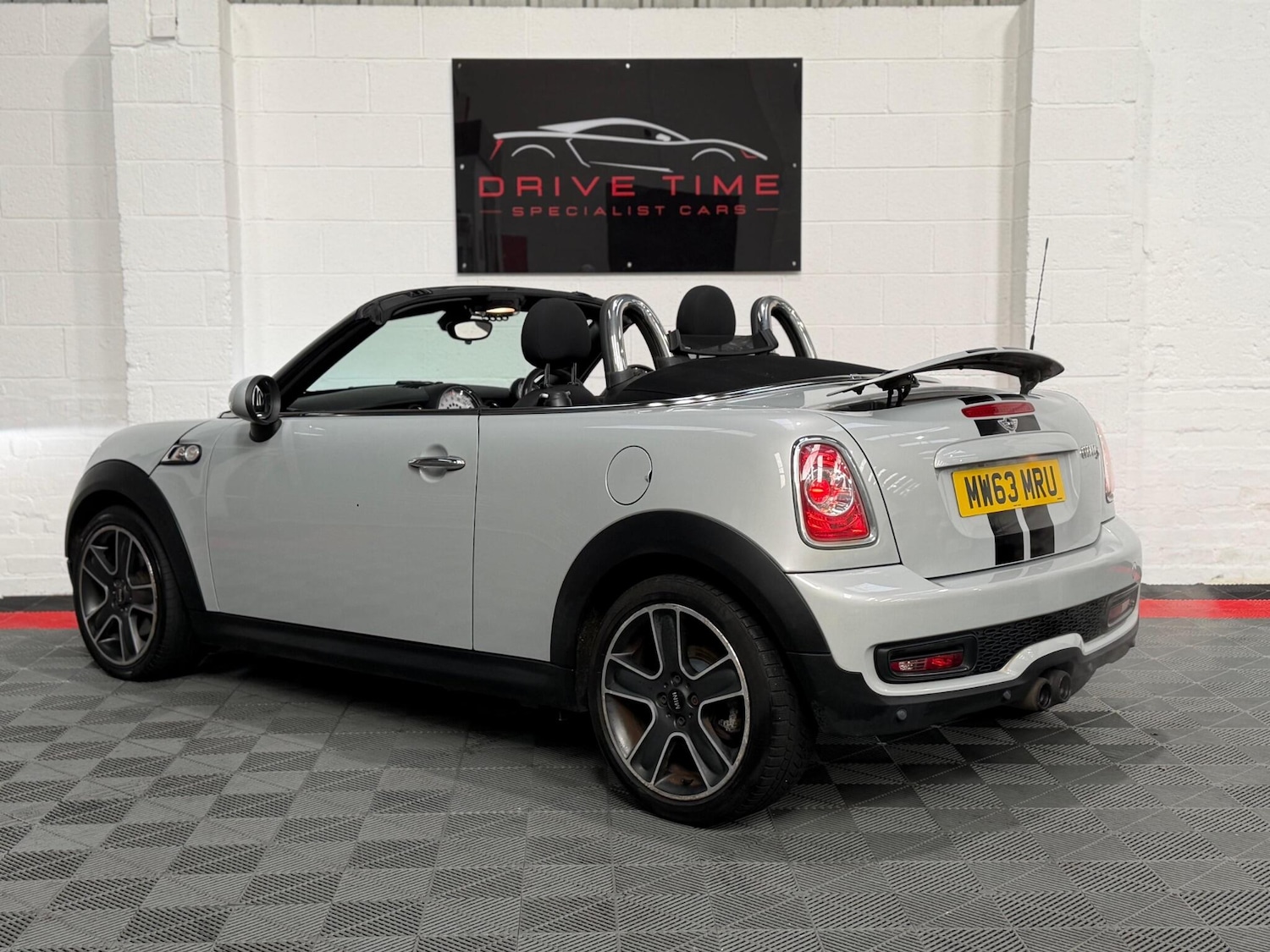 Used MINI Roadster 2013 for sale - 77993661: Photo 4