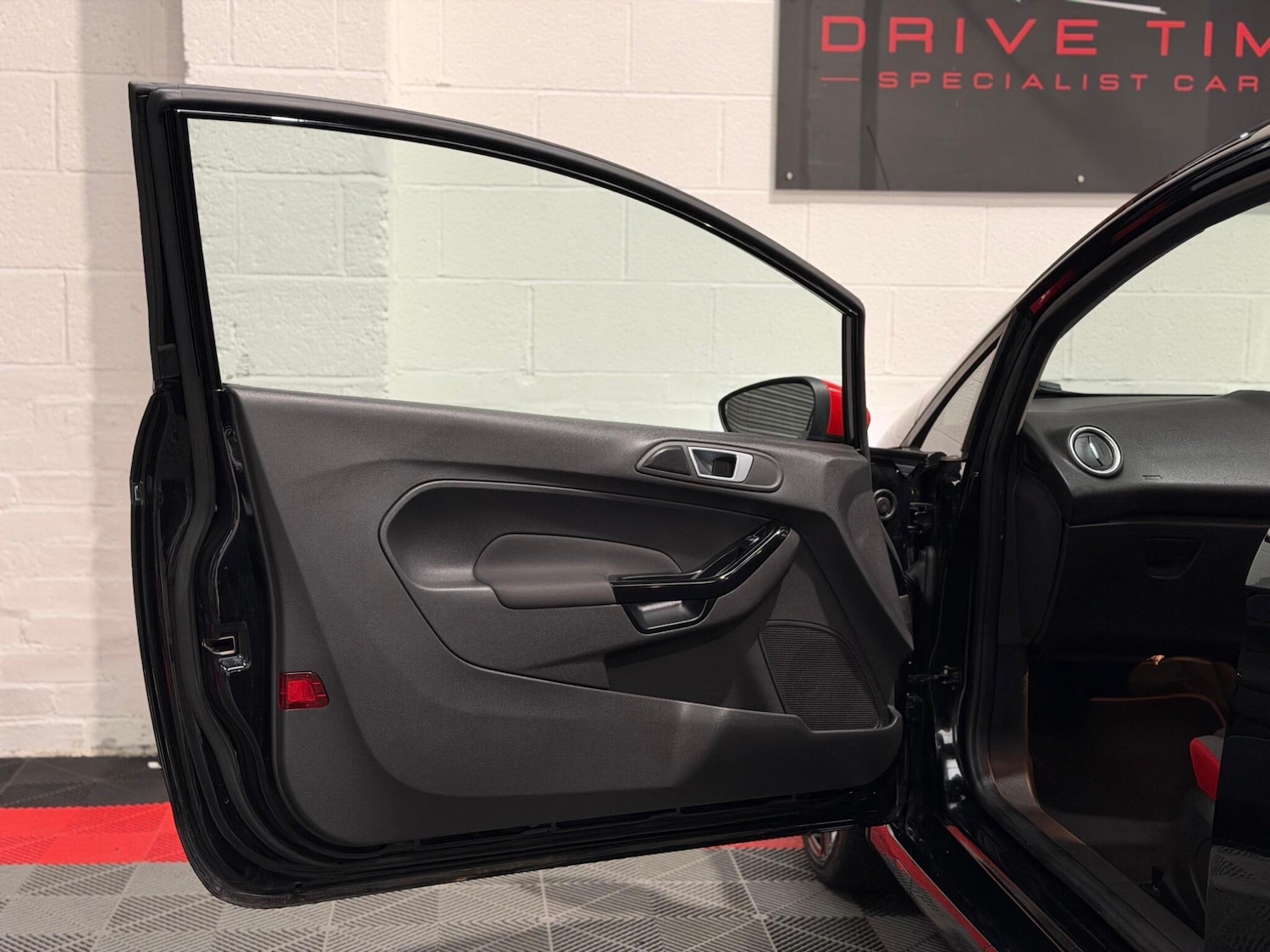 Used Ford Fiesta 2016 for sale - 78185270: Photo 17