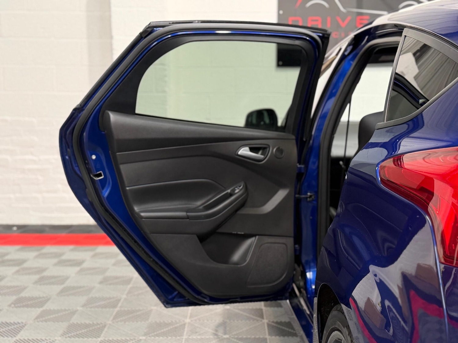 Used Ford Focus 2015 for sale - 78073148: Photo 37